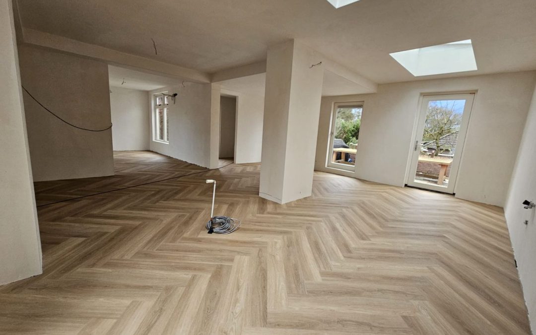 Woningrenovatie met aanbouw in Escharen